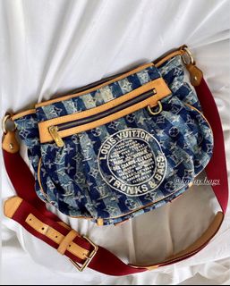 (Kategori: ) berada di . Dikirim oleh kanay.bags (ID iklan 1364933429, Gambar 1). Deskripsi: .