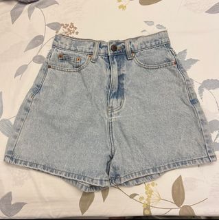 (Category: ) located in . Submitted by bibbitybop (Listing ID 1364806102, Image 1). Description: .