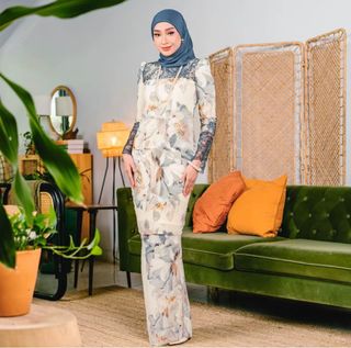 (Category: ) located in . Submitted by ainazman (Listing ID 1364761408, Image 1). Description: .
