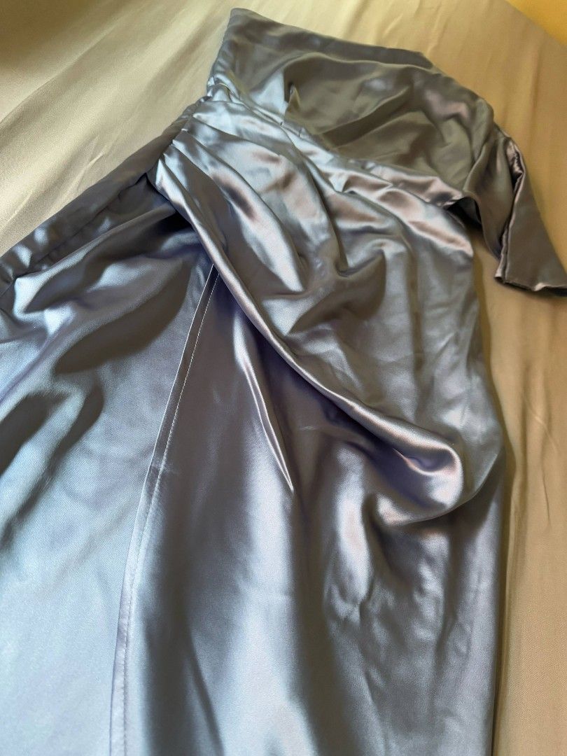 One Shoulder Dress/Asymmetric (Category: Dresses) located in Baliuag. Submitted by same1693 (Listing ID 1364942119, Image 3). Description: Isang beses lang sinuot may program sa school height- 5 feet bust- 34 waist - 24-25 keri pinaalter ko na to since petite ako at hindi katangkaran....