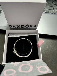 pandora bracelet
