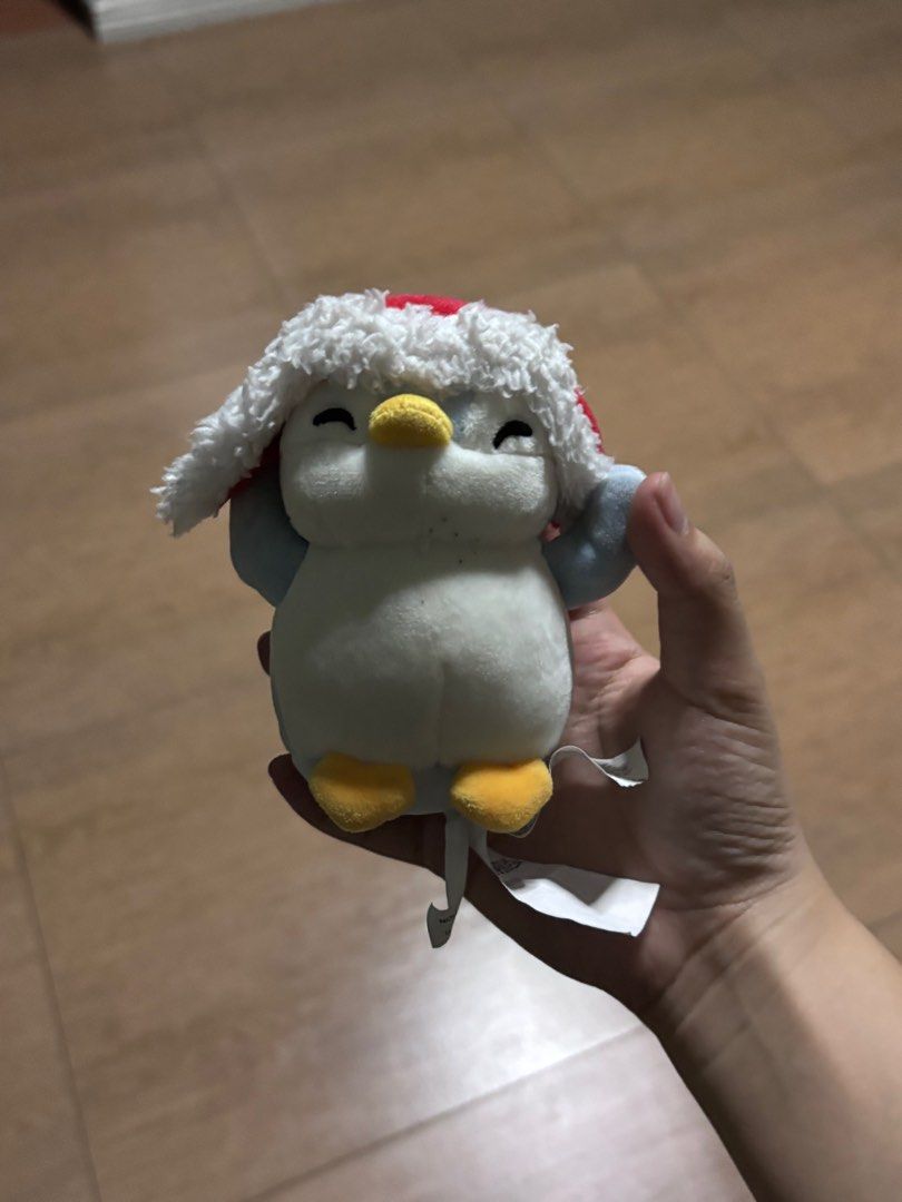 Penguin plushy keychain miniso (Category: Character Goods) located in Manila. Submitted by lylasellsstuff (Listing ID 1364930433, Image 1). Description: Gcash payment! Strictly payment first before shipping :)).