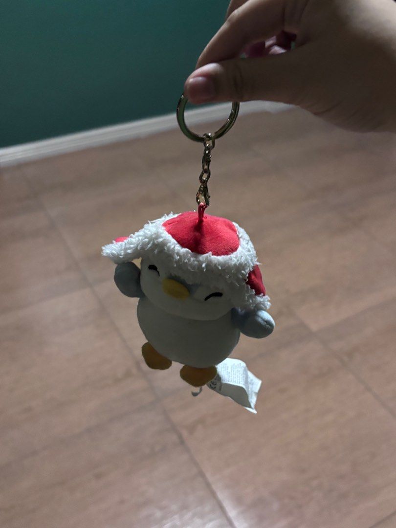 Penguin plushy keychain miniso (Category: Character Goods) located in Manila. Submitted by lylasellsstuff (Listing ID 1364930433, Image 3). Description: Gcash payment! Strictly payment first before shipping :)).