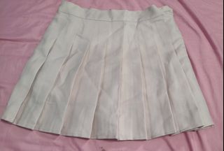 (Category: ) located in . Submitted by annebell1 (Listing ID 1364837072, Image 1). Description: .
