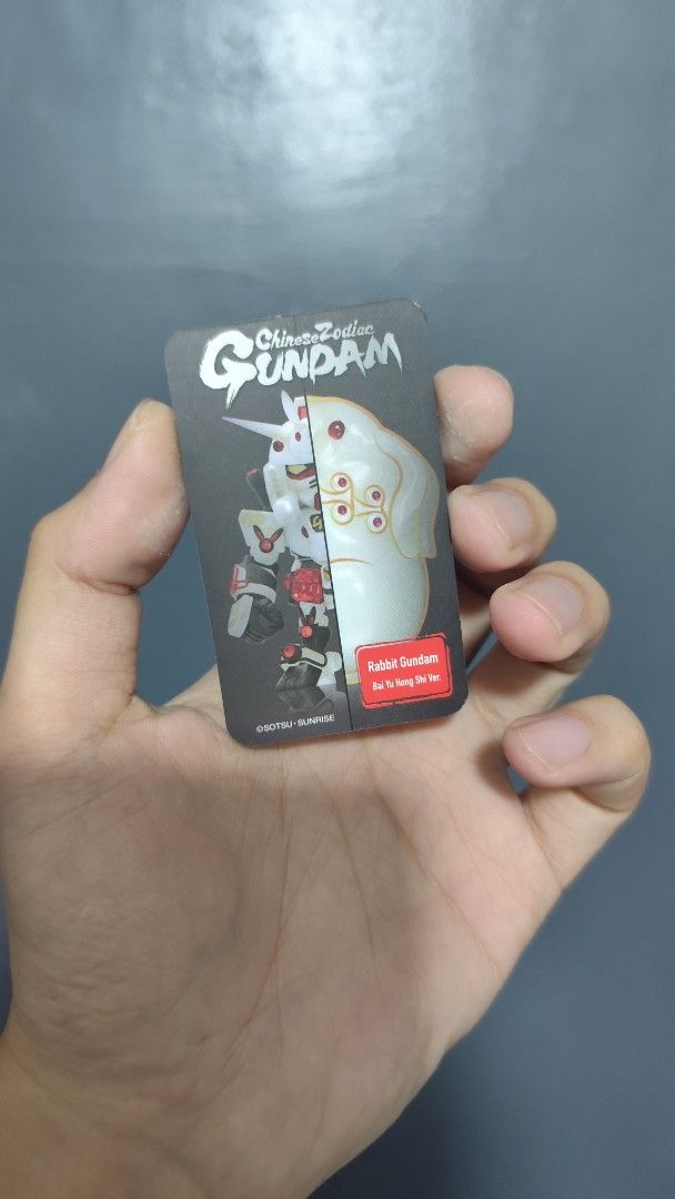Rabbit Gundam Blind box (Category: Designer & Blind Box Toys) located in Quezon City. Submitted by darkworkx (Listing ID 1364814343, Image 3). Description: Opened, No box, As Is..
