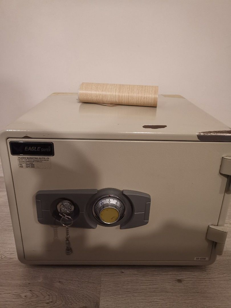 Safe Box64885055723265110