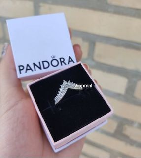 🎀SALE! PANDORA SPARKLING PRINCESS WISHBONE RING