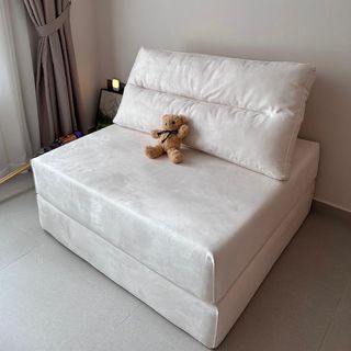 (Category: ) located in . Submitted by mayl93 (Listing ID 1364911265, Image 1). Description: .