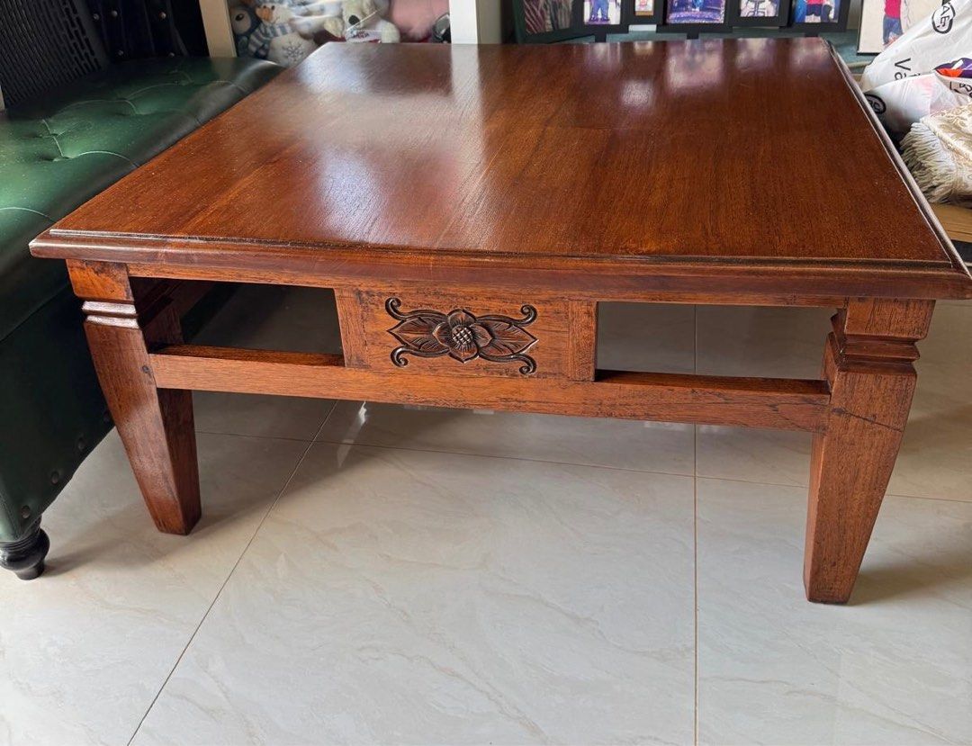 Solid Wood Center Table (Category: Tables & Sets) located in Singapore. Submitted by lynyenn (Listing ID 1364861985, Image 1). Description: Pick up at Signature at Yishun St. 51.