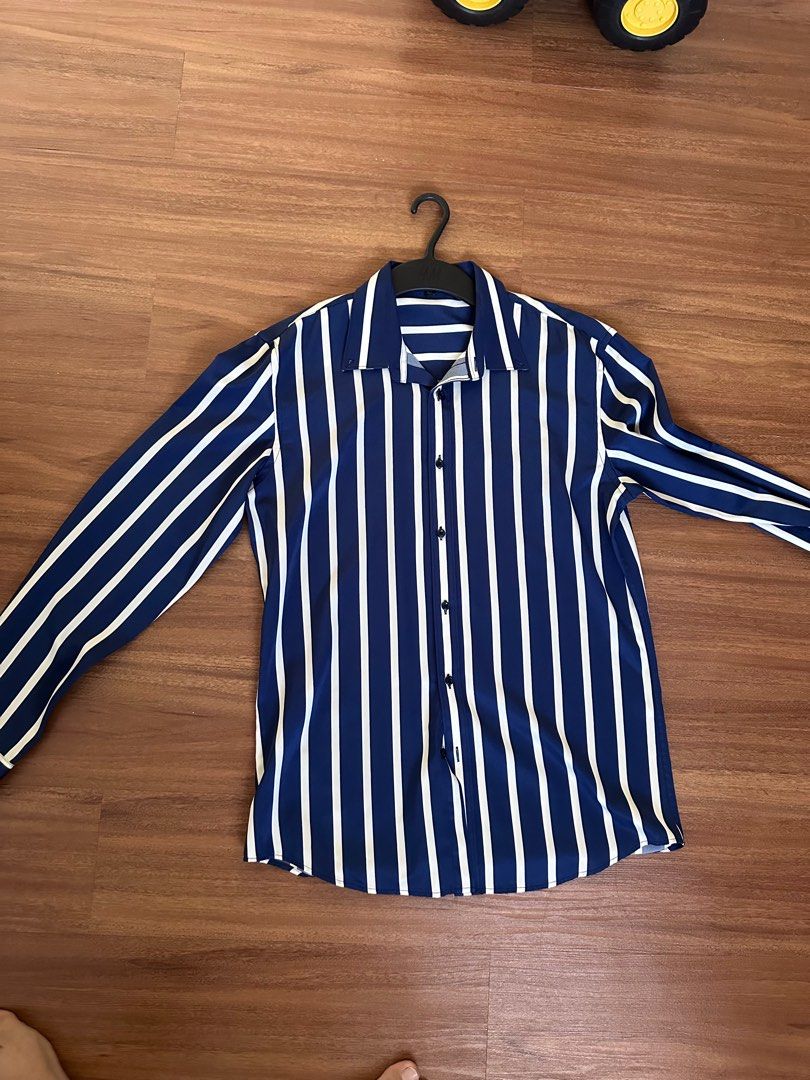 striped silky top like zara (Category: Blouses) located in Cabuyao City. Submitted by mgcleaned (Listing ID 1364851739, Image 1). Description: no brand size M-L .