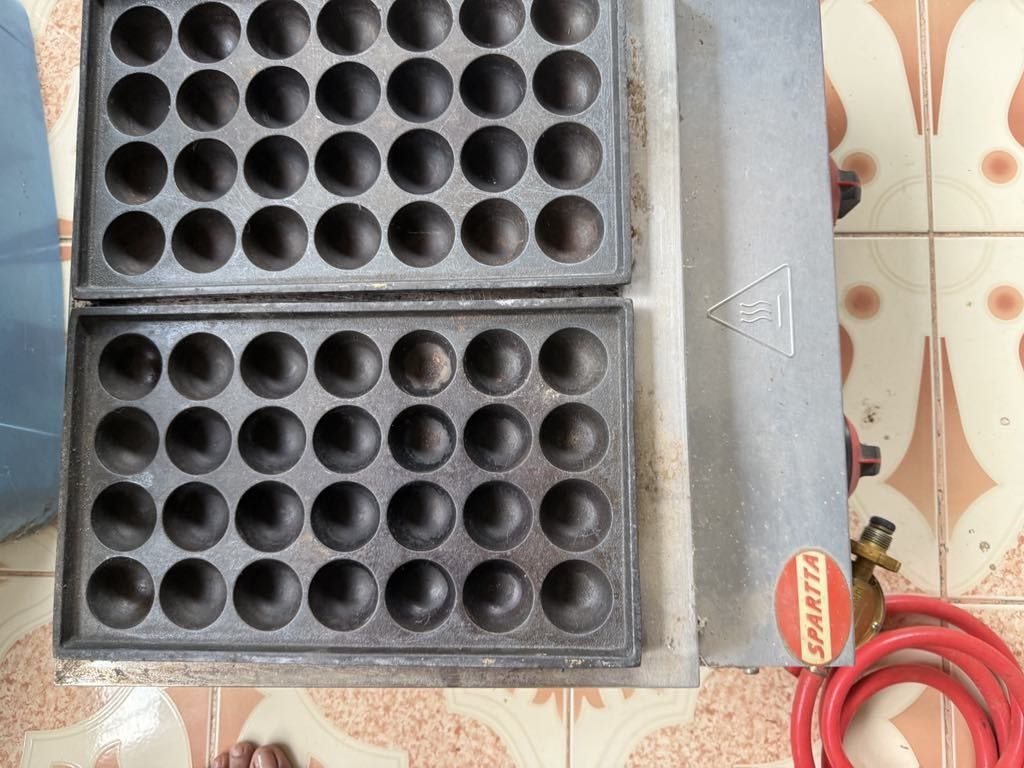 Takoyaki pan set pangbusiness (Category: Fryers) located in Cabanatuan. Submitted by haruonshop (Listing ID 1364781345, Image 1). Description: Takoyaki pan set ✔️Pangbusiness Nego Dm me...
