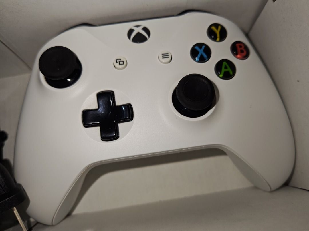 Used Xbox One S 1TB, Video Gaming, Video Game Consoles, Xbox on Carousell