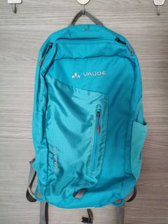 Hiking bags used For Sale Sports Equipment Carousell Singapore