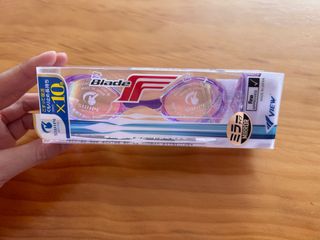 （分類：）位於 。 由 nataliegap 提交（商品編號 1364798906，圖片 1）。簡介： 。
