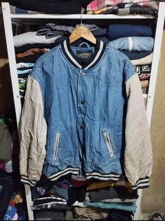 (Category: ) located in . Submitted by 2ndhandscore (Listing ID 1364937233, Image 1). Description: .