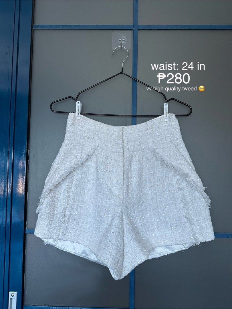 White tweed shorts high waist (Category: Shorts) located in Quezon City. Submitted by bnicole22 (Listing ID 1362804532, Image 1). Description: Waist 24-25 in Very high quality!.