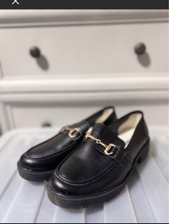 Women Black Shoes/Loafers