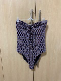 (Category: ) located in . Submitted by wild.blueblue (Listing ID 1364890481, Image 1). Description: .