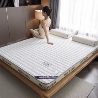 (Category: ) located in . Submitted by yivve (Listing ID 1365084262, Image 1). Description: .