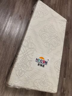 （分類：）位於 。 由 tacheung 提交（商品編號 1365098323，圖片 1）。簡介： 。