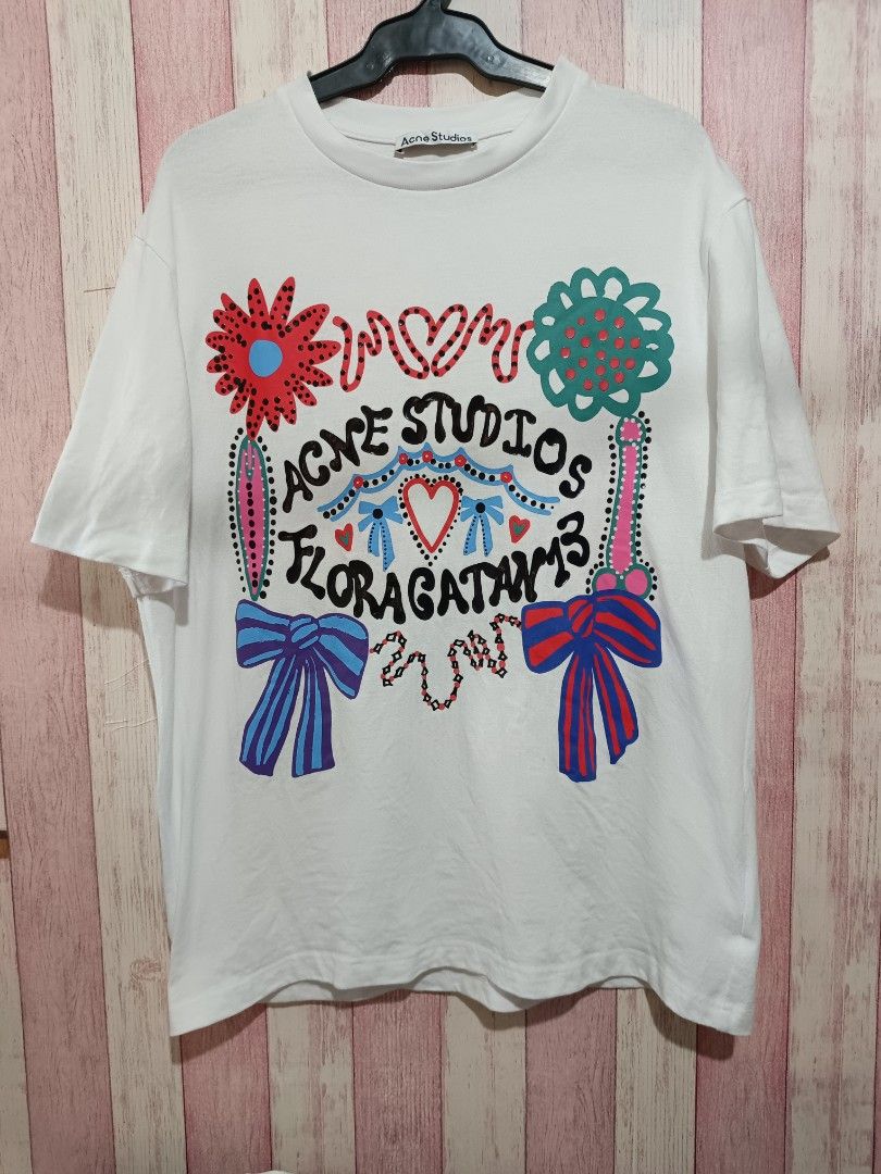 ACNE STUDIO TEES (Category: Tshirts & Polo Shirts ) located in Real. Submitted by raphy2019 (Listing ID 1365118992, Image 1). Description: .