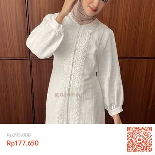 (Kategori: ) berada di . Dikirim oleh preloved.by.miii (ID iklan 1364947047, Gambar 1). Deskripsi: .