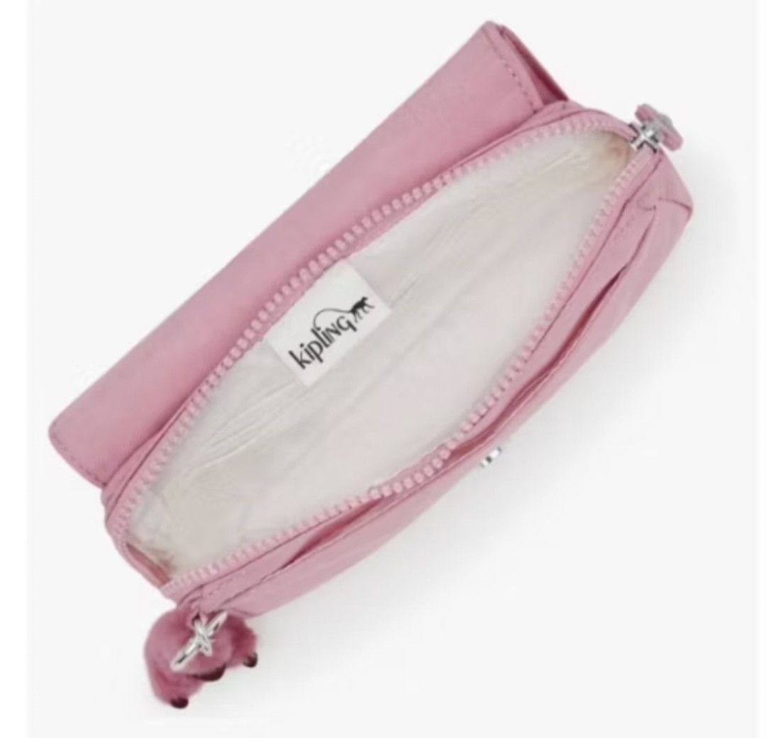 Authentic Kipling Averill Soft Blush Crossbody Bag (Category: Cross-body Bags) located in Davao. Submitted by jilly07 (Listing ID 1364946743, Image 2). Description: BRAND NEW, purchased in Kipling abroad. Comes with tags and original packaging. RFS: decluttering, slowly letting go of my collection ❌No COD/COP as I am a full time worker ❌Joy/Bogus buyer/reserver will be automatically blocked. Your time is precious so as MINE. ❌DO NOT MAKE AN OFFER