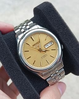 (Category: ) located in . Submitted by watchcycle6100 (Listing ID 1364963682, Image 1). Description: .