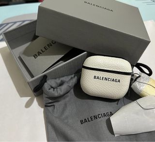 由 mmm271104 (刊登 ID 1365024700，圖片 1) 提交，位於 的 (類別：)，說明：。