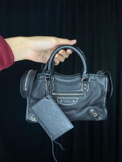関税込 BALENCIAGA Nano ハンドバッグ ミディアム BALENCIAGA ♪ Nano ハンドバッグ ミディアム 8292932ABTZ1000