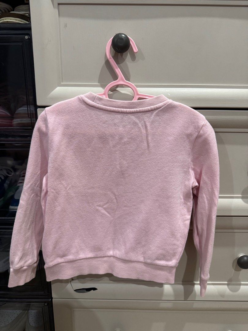 Baleno Kids Pullover (Category: Babies & Kids Fashion) located in Quezon City. Submitted by abckicks (Listing ID 1365102465, Image 3). Description: Baleno Kids Pullover ₱100 Size 100/52 on tag Best fit to 4-6 years old 📍Tandang Sora QC .