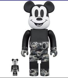 Bearbrick Van Gogh museum Self Portrait with Grey Felt Hat Bearbrick Van Gogh museum Self Portrait with Grey Felt Hat