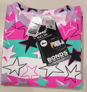 (Category: ) located in . Submitted by luxuriousthrift (Listing ID 1364945852, Image 1). Description: .