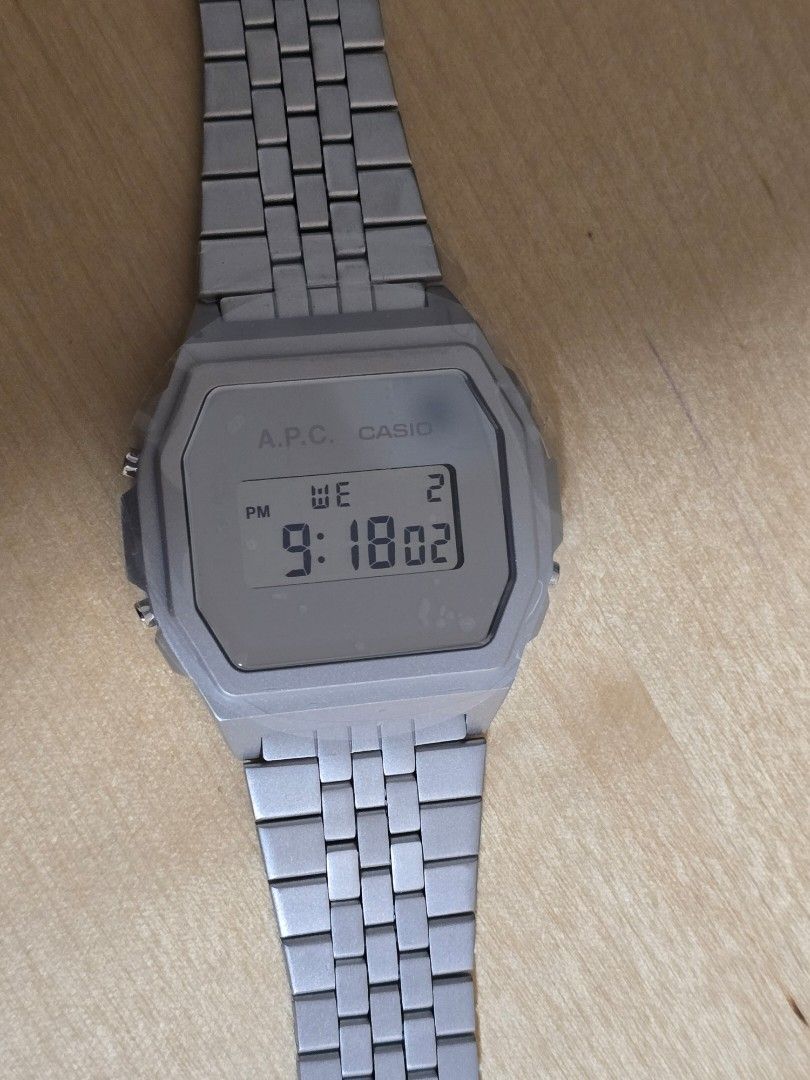 Casio A1000ACD-7DR A.P.C Collaboration Model Vintage APC A1000, Luxury ...
