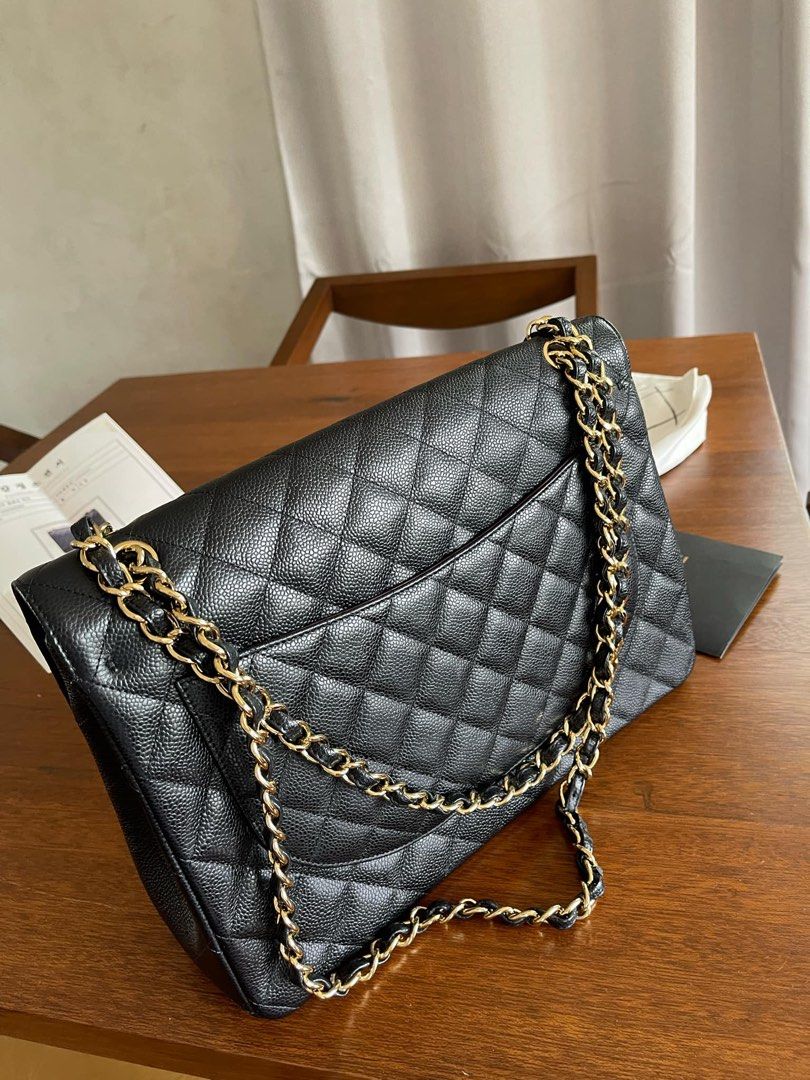 Maxi Double Flap Caviar (Category: Luxury Bags & Wallets) located in Bacolod City. Submitted by katayellow (Listing ID 1365002054, Image 3). Description: Used twice only With dust bag and authenticity card Last price already posted .