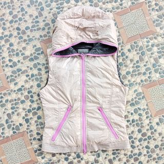 (Kategori: ) berada di . Dikirim oleh besemahsecondstore (ID iklan 1365008881, Gambar 1). Deskripsi: .