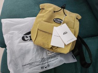 （分類：）位於 。 由 mamasomething 提交（商品編號 1365084834，圖片 1）。簡介： 。