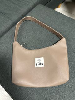 （分類：）位於 。 由 hea_hea 提交（商品編號 1365090852，圖片 1）。簡介： 。