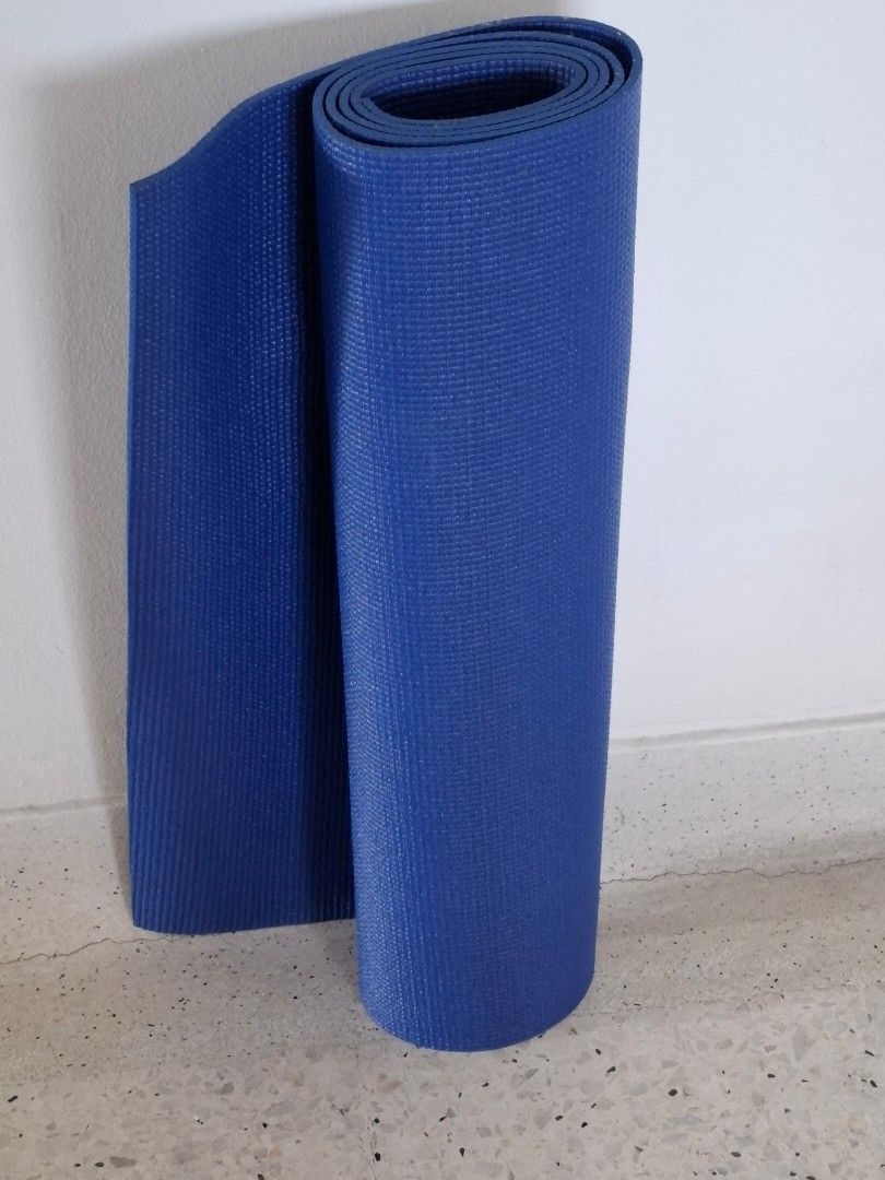 Exercise Mat (Category: Exercise Mats) located in Singapore. Submitted by vicksd (Listing ID 1365038558, Image 1). Description: .