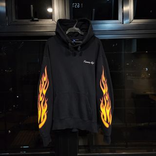 (Category: ) located in . Submitted by ekoyylang (Listing ID 1364947368, Image 1). Description: .