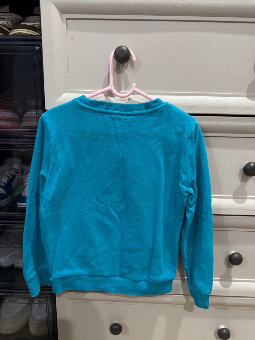 Frozen II Kids Pullover (Category: Babies & Kids Fashion) located in Quezon City. Submitted by abckicks (Listing ID 1365100902, Image 3). Description: Frozen Kids Pullover ₱100 Size 100/60 on tag Can fit 4-7 years old 📍Tandang Sora, QC .