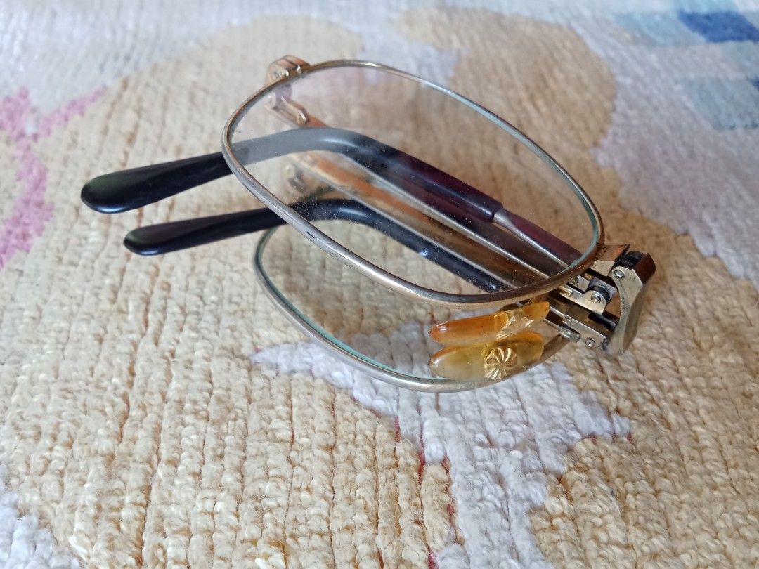 Graded Foldable Eyeglasses (Category: Vision Care) located in Bocaue. Submitted by marajapansurplus (Listing ID 1364998802, Image 2). Description: .
