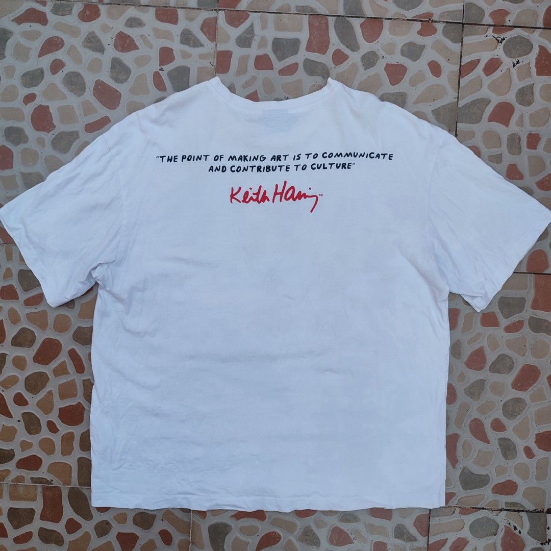 H&M X Keith Haring graphic tee (Category: Tshirts & Polo Shirts ) located in Gumaca. Submitted by hayashiarnold (Listing ID 1365065859, Image 2). Description: Hairlines crack sa front design pero overall solid pa rin Large on tag Length - 27.5 Width - 23.5.