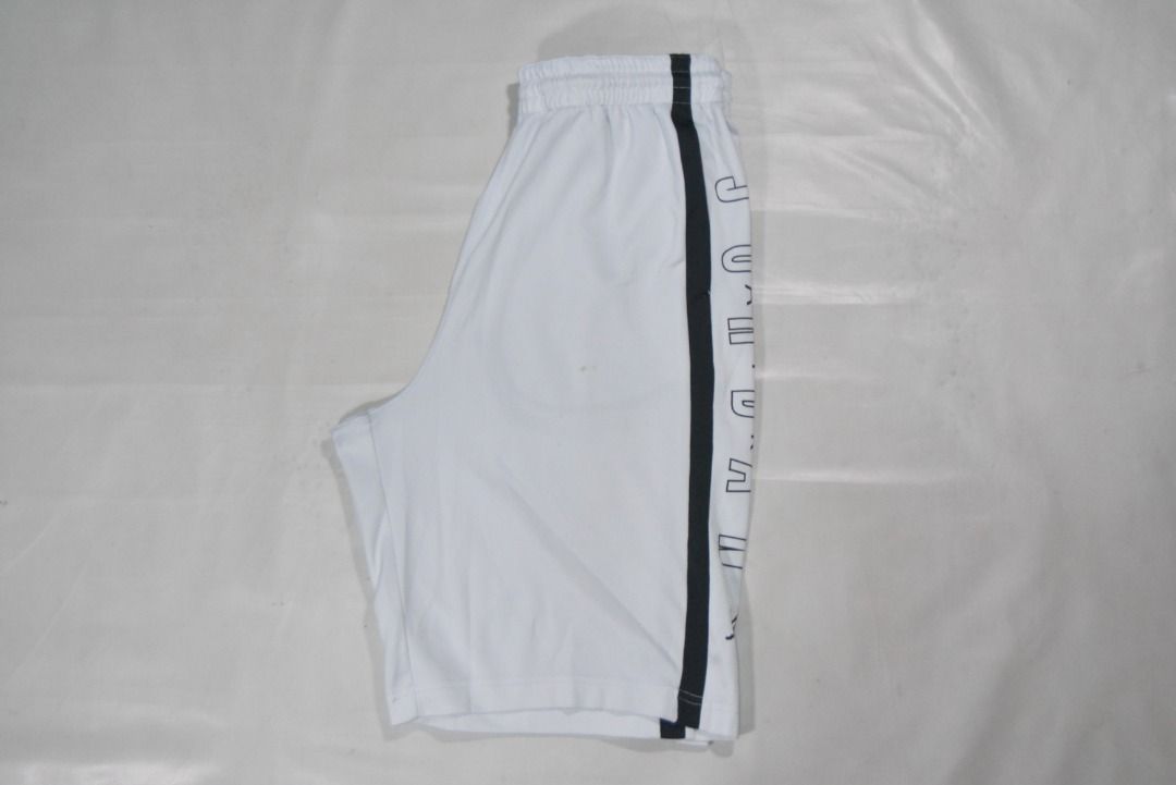 jordan (Category: Shorts) located in Baguio. Submitted by sellingtonshop (Listing ID 1365066303, Image 2). Description: 10. Nike Air Jordan script Shorts YXL fits S mens W: 26-30 L: 21 very Good -washable Stain mine: 480 steal: 580 grab: 680.