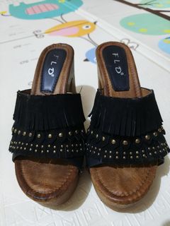 (Kategori: ) berada di . Dikirim oleh preloved_mut (ID iklan 1365012404, Gambar 1). Deskripsi: .