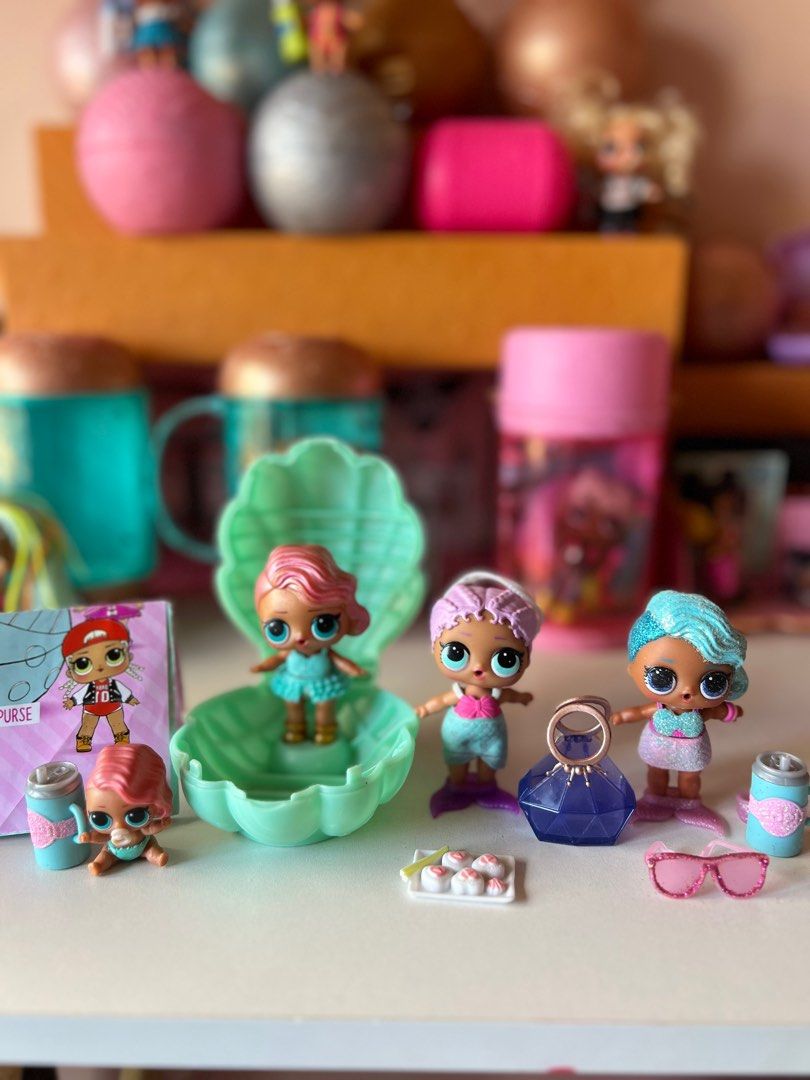Lol Surprise- Mermaid set takeall (Category: Kids Toys) located in Lapu Lapu. Submitted by xoxostella.ph (Listing ID 1365012485, Image 1). Description: Authentic LOL Surprise Preloved but very well loved Likenew or good as new Condition 9.5/10 MGA Brand ₱1200 📍Lapu Lapu City Cebu ✈️J&T.