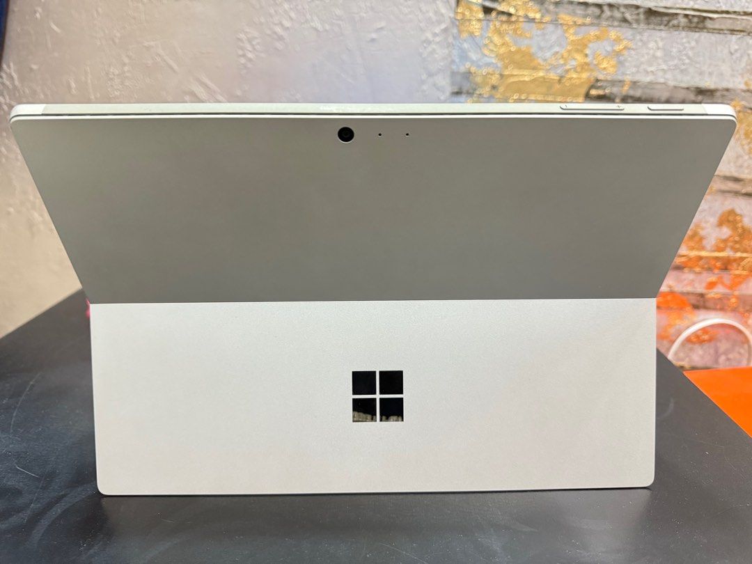 Microsoft Surface Pro 563165663500289113