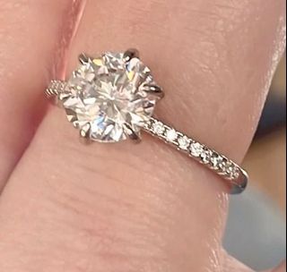 (Category: ) located in . Submitted by joanne83 (Listing ID 1365025723, Image 1). Description: .