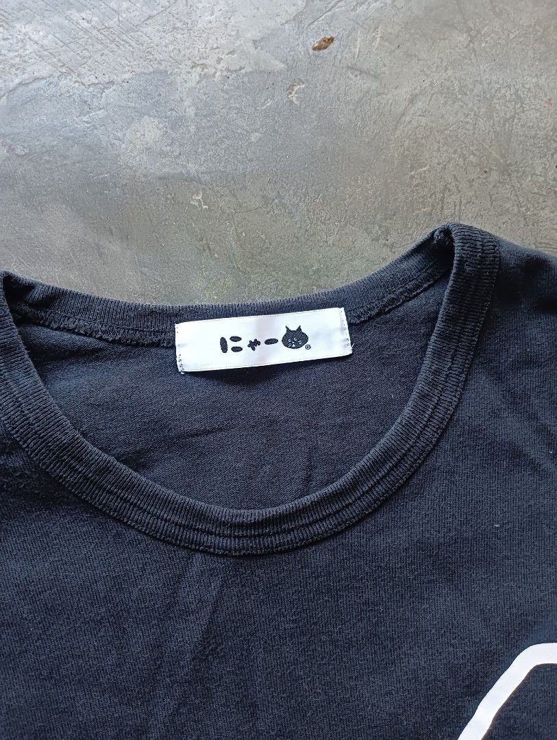 Ne-net x Issey Miyake Sweatshirt (Category: Activewear) located in Tacloban City. Submitted by pascore (Listing ID 1365122003, Image 2). Description: Ne-net x Issey Miyake Sweatshirt (condition 9/10, L31W22, color rate 8/10).