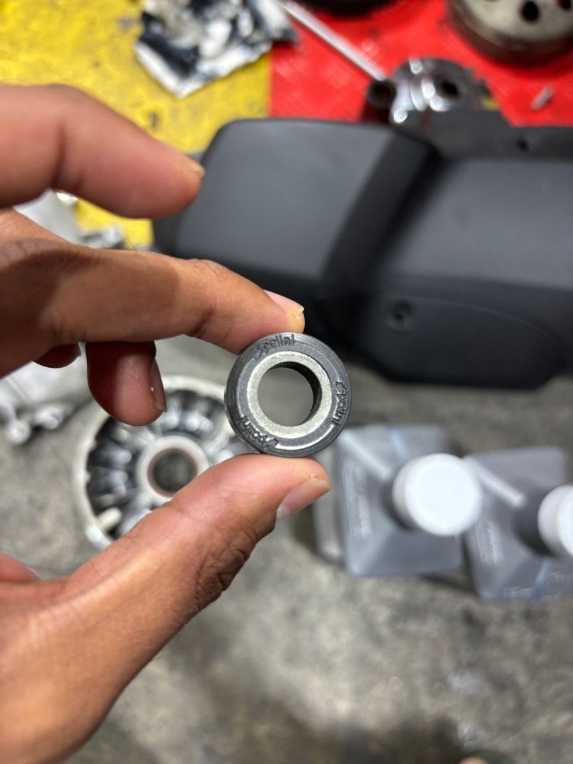 Pollini rollers (Category: Motorcycle Accessories) located in Singapore. Submitted by kh4irin (Listing ID 1364948183, Image 1). Description: Offer me your best price! Selling off 12 x 15g of Pollini Rollers. Rollers is still in a good condition. Housing is not included as it is damaged. .